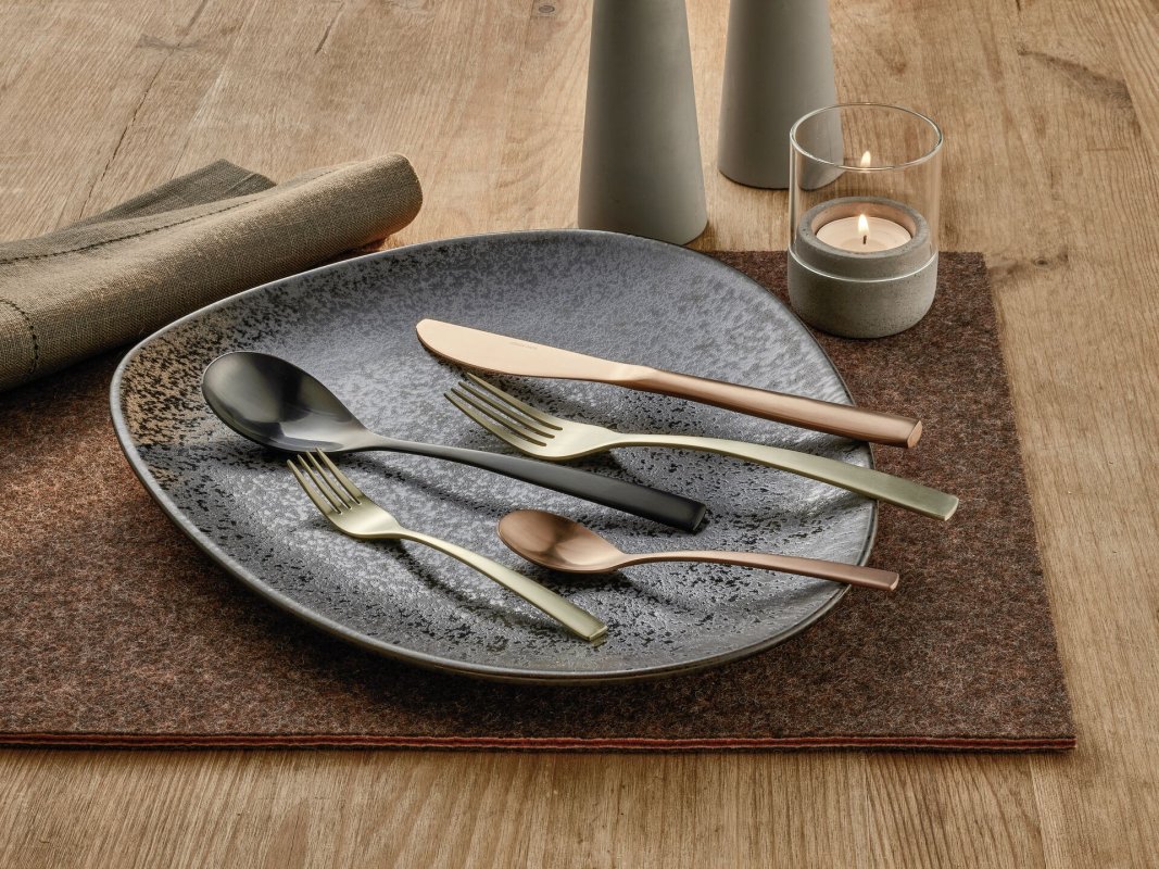 Besteckserie "MiCo Mixed Colors" satin Tafelmesser "Black" (8)