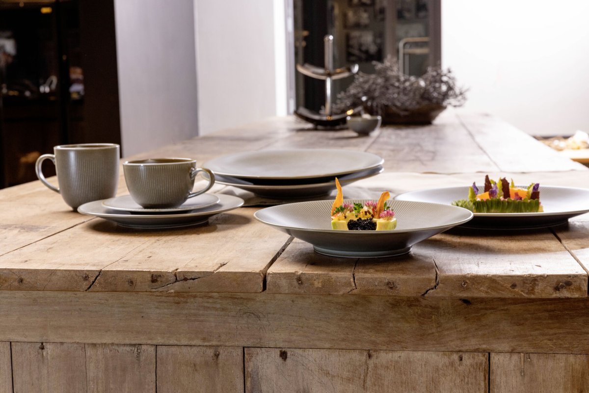 Porzellanserie "James" Teller gewölbt Ø 28,3cm (5)