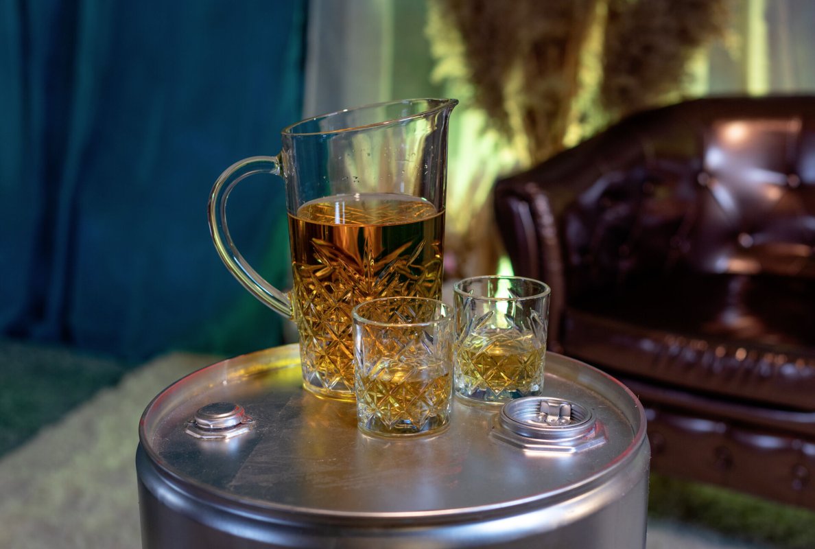 Glasserie "Timeless" Krug 1,44L (4)