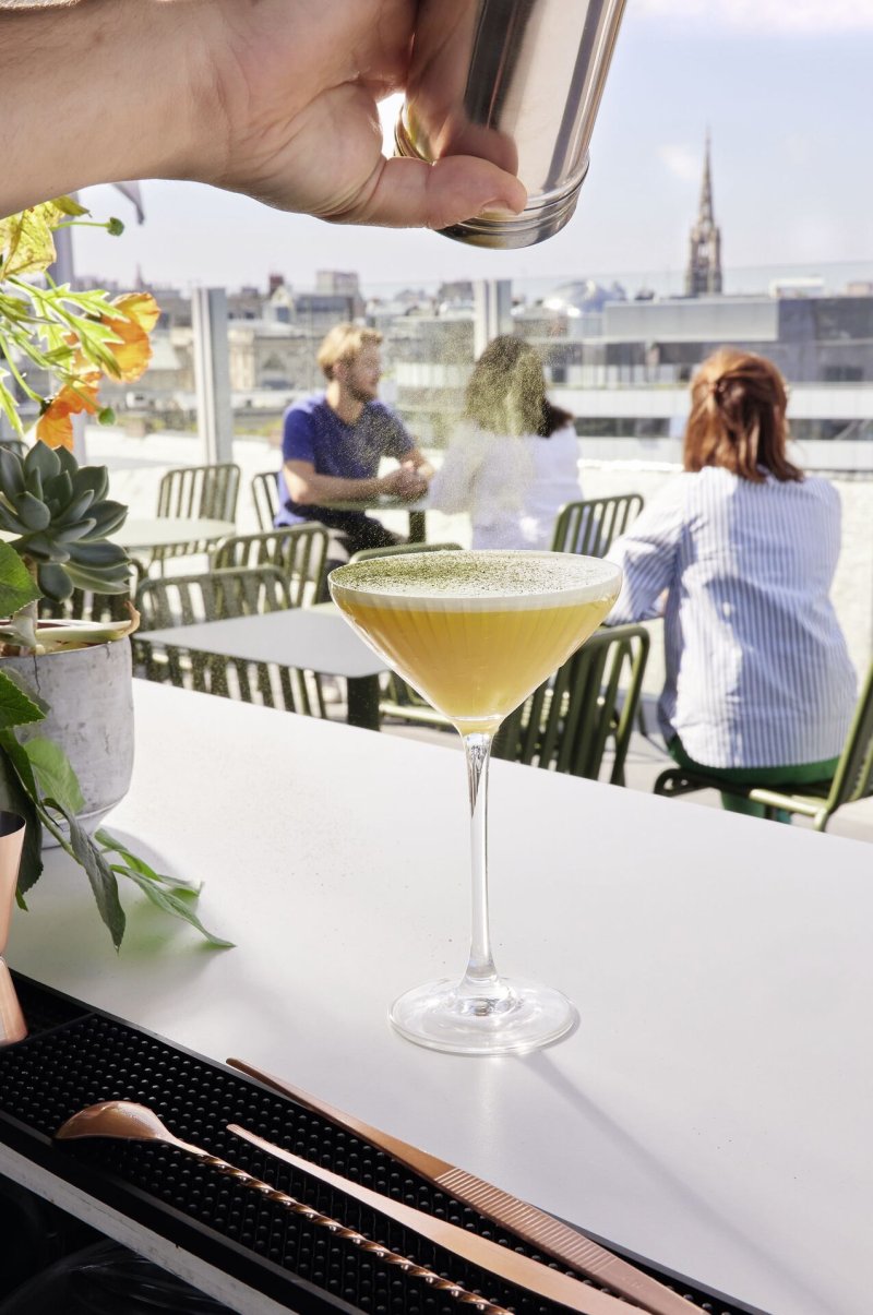 Glasserie "Symetrie" Cocktailschale 260ml (2)