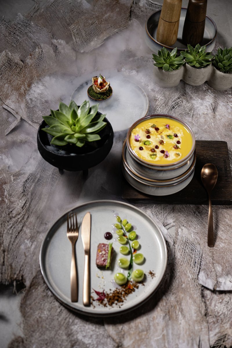 Porzellanserie "Nika" Kaffeebecher (7)