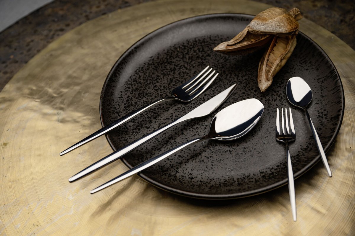 Besteckserie "Lurion" Tafelmesser (2)