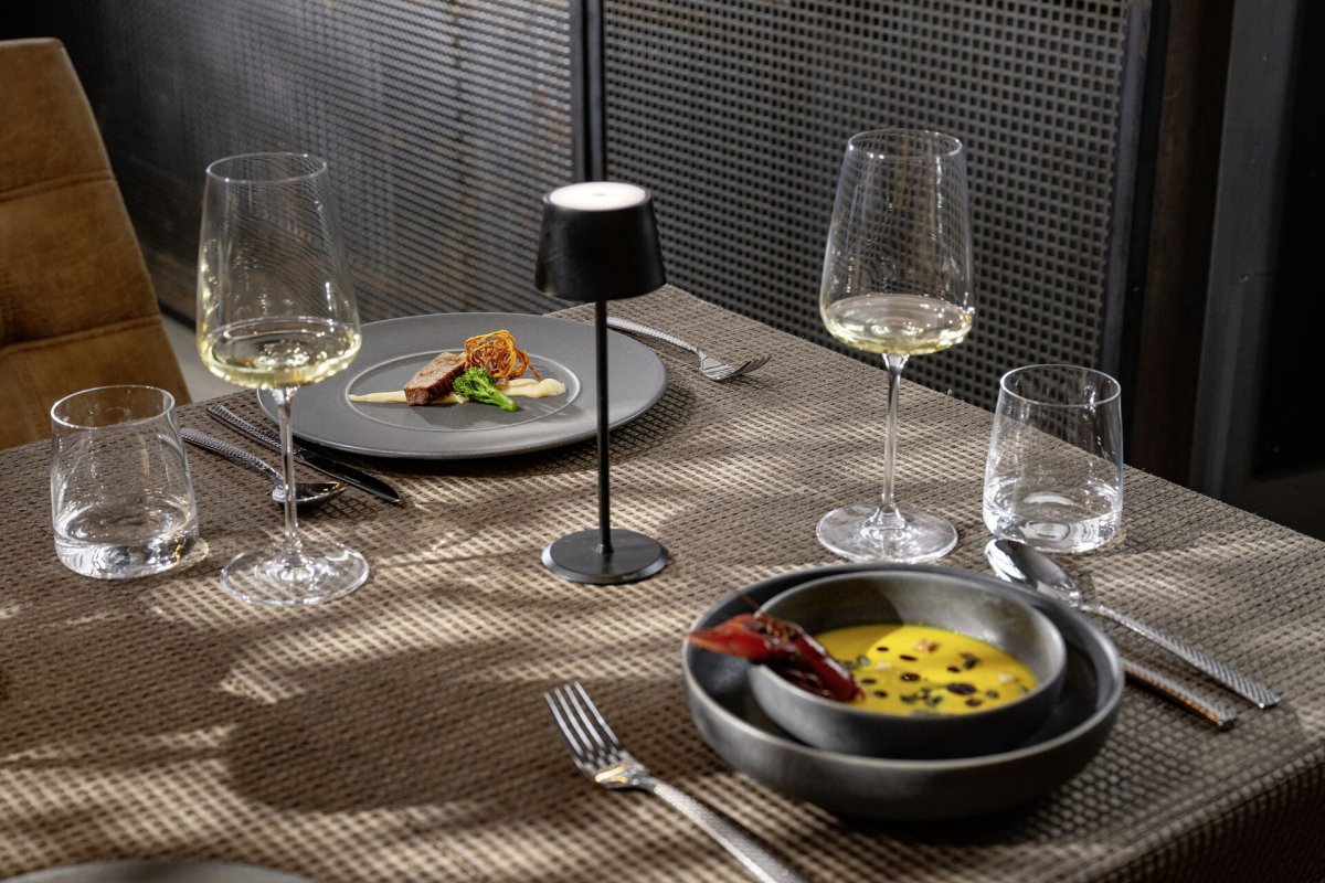 Steinzeugserie "Urban Calm" grau Teller tief (5)