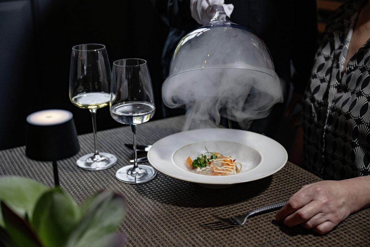 Steinzeugserie "Urban Calm" beige Pastateller (5)